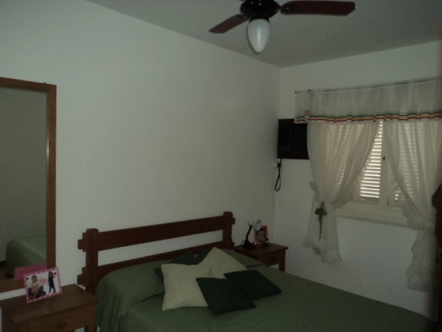 Casa 03 dormitórios, sendo 01 suite!: 7ª foto da galeria de imagens do imóvel