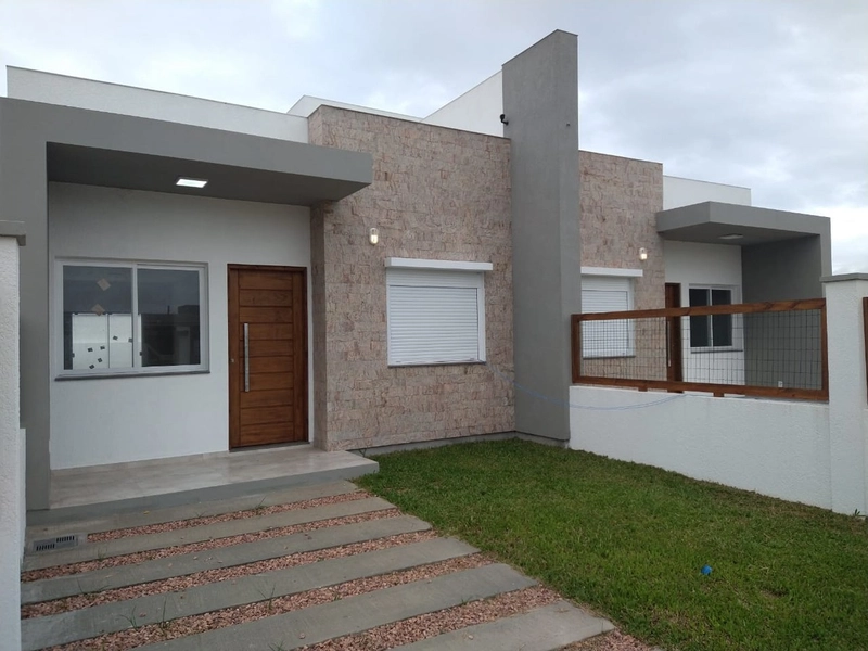 Casa 02 dormitórios, NOVA!