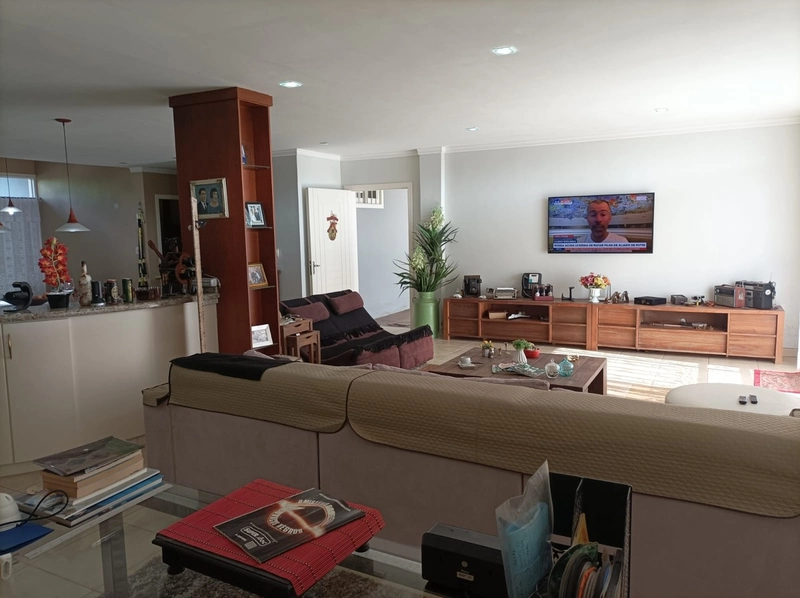 Casa 03 dormitórios, sendo 01 suíte!: 8ª foto da galeria de imagens do imóvel