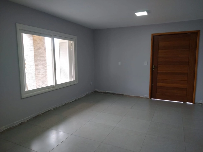 Casa 04 dormitórios, sendo 02 suítes!: 3ª foto da galeria de imagens do imóvel