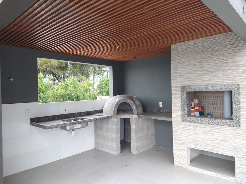 Casa 04 dormitórios, sendo 02 suítes!: 13ª foto da galeria de imagens do imóvel