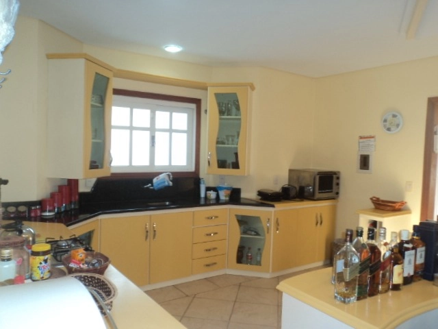 Excelente casa 03 dormitórios!: 3ª foto da galeria de imagens do imóvel