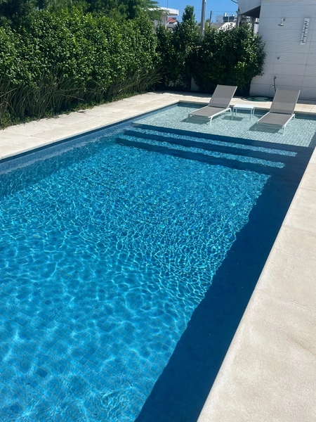 Casa de 6 dormitórios: 13ª foto da galeria de imagens do imóvel