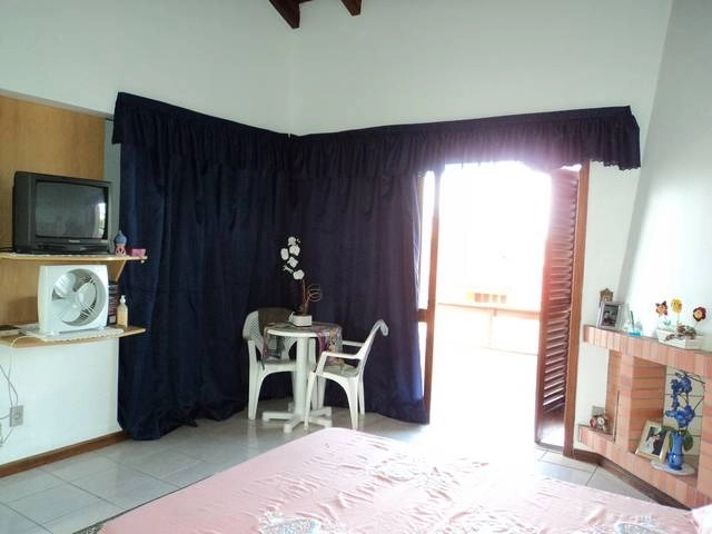 CASA DE 3 DORMITÓRIOS: 20ª foto da galeria de imagens do imóvel