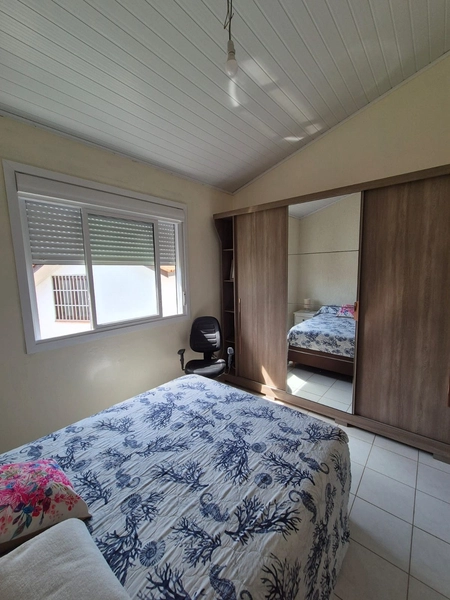 Sobrado de 2 e 1/2 dormitórios próximo ao mar: 14ª foto da galeria de imagens do imóvel