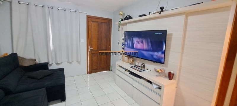 Imóvel 2 dormitórios com pátio: 4ª foto da galeria de imagens do imóvel