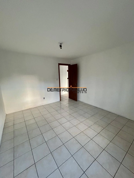 CASA 2 DORMITORIOS - VAGA PARA 2 CARROS - CHURRASQUEIRA: 7ª foto da galeria de imagens do imóvel