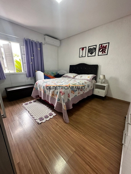 CASA AMPLA COM PISCINA PRÓXIMO AO CENTRO DE ALVORADA: 11ª foto da galeria de imagens do imóvel