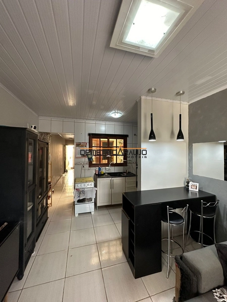 Casa de dois dormitórios: 3ª foto da galeria de imagens do imóvel
