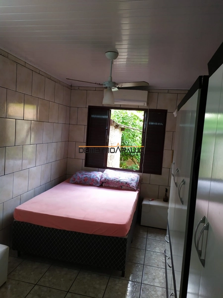 Terreno com duas casas prontas para morar ou locar: 18ª foto da galeria de imagens do imóvel