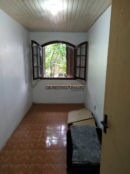 Terreno com duas casas prontas para morar ou locar: 10ª foto da galeria de imagens do imóvel