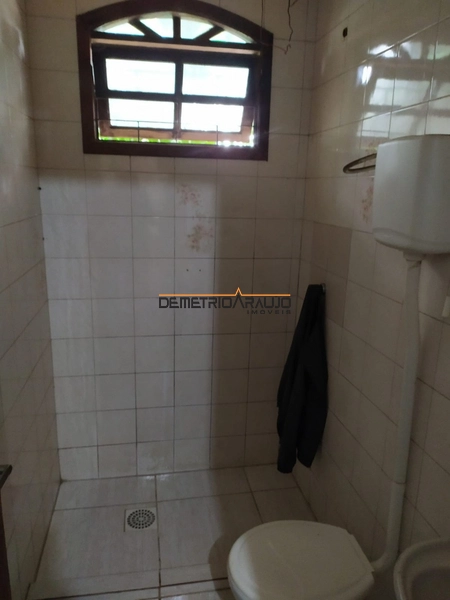 Terreno com duas casas prontas para morar ou locar: 8ª foto da galeria de imagens do imóvel