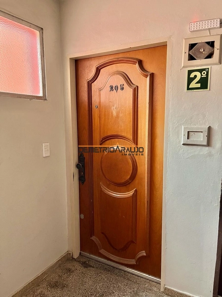 AP 2 DORMITÓRIOS AMPLO NA ARY TARRAGO.: 5ª foto da galeria de imagens do imóvel