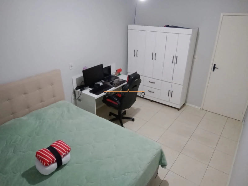 Lindo Sobrado com Ótima Localização: 16ª foto da galeria de imagens do imóvel