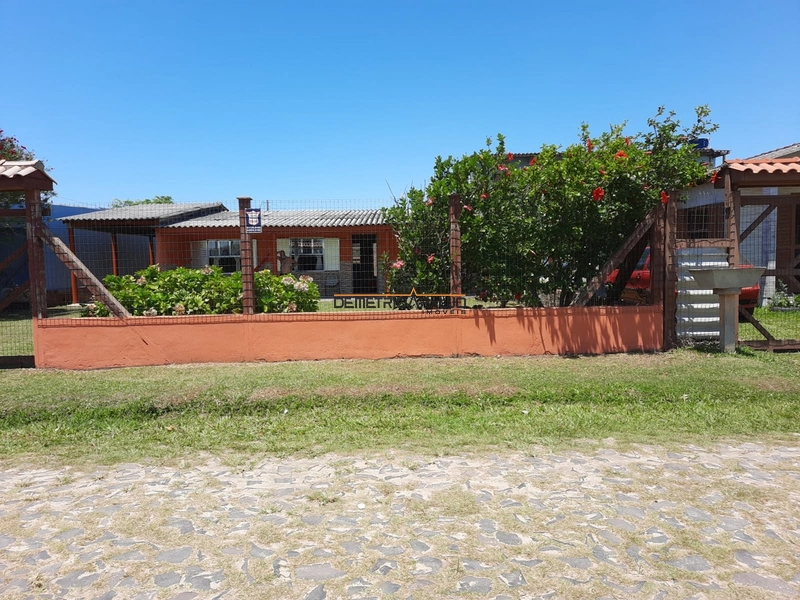 CASA 4 DORMITORIOS - MAGISTERIO: 4ª foto da galeria de imagens do imóvel