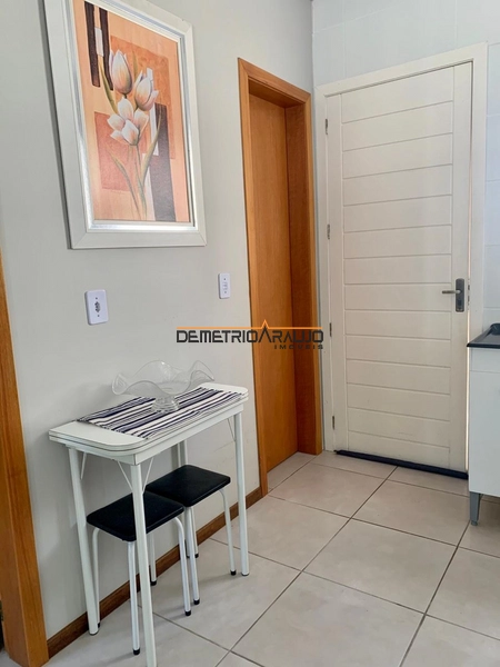 Casa em condomínio: 3ª foto da galeria de imagens do imóvel