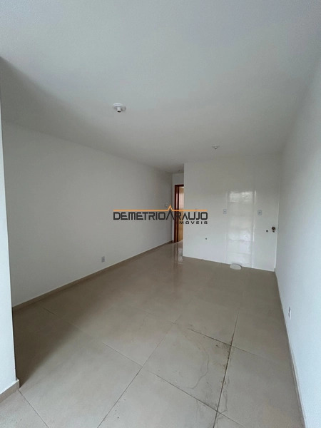 APARTAMENTO 1 DORMITÓRIO COM SACADA E CHURRASQUEIRA: 2ª foto da galeria de imagens do imóvel