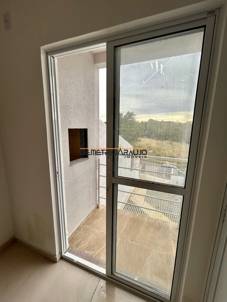 APARTAMENTO 1 DORMITÓRIO COM SACADA E CHURRASQUEIRA: 5ª foto da galeria de imagens do imóvel