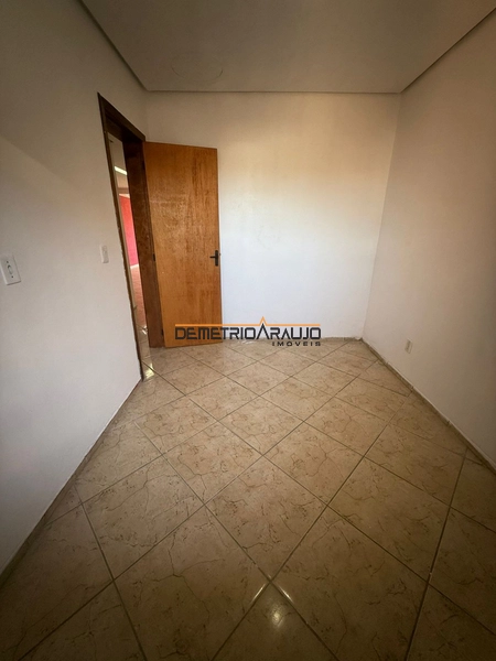CASA 2 DORMITORIOS COM SUITE: 3ª foto da galeria de imagens do imóvel