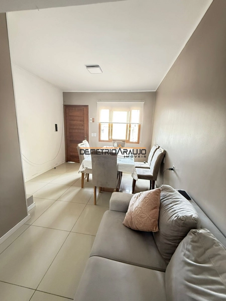 O sobrado está localizado no bairro Jardim Algarve tem 83 metros quadr: 7ª foto da galeria de imagens do imóvel