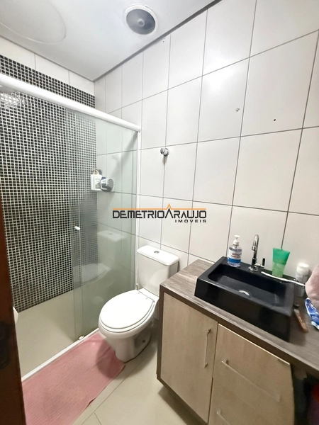 O sobrado está localizado no bairro Jardim Algarve tem 83 metros quadr: 9ª foto da galeria de imagens do imóvel