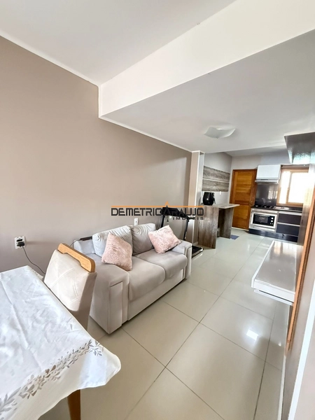 O sobrado está localizado no bairro Jardim Algarve tem 83 metros quadr: 4ª foto da galeria de imagens do imóvel