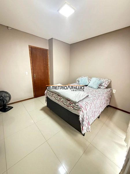 O sobrado está localizado no bairro Jardim Algarve tem 83 metros quadr: 26ª foto da galeria de imagens do imóvel