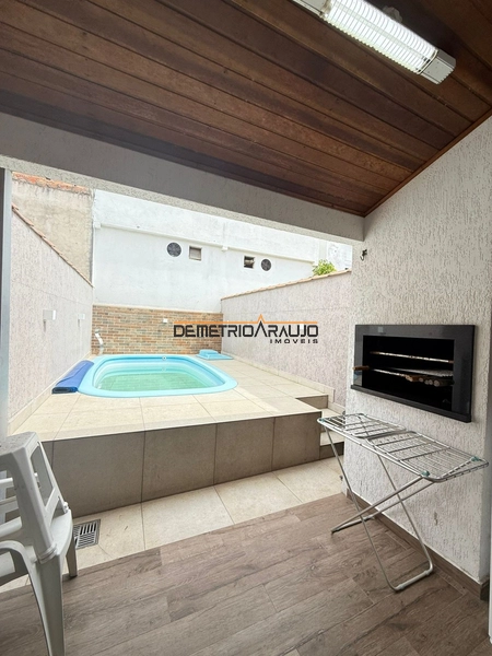 O sobrado está localizado no bairro Jardim Algarve tem 83 metros quadr: 14ª foto da galeria de imagens do imóvel