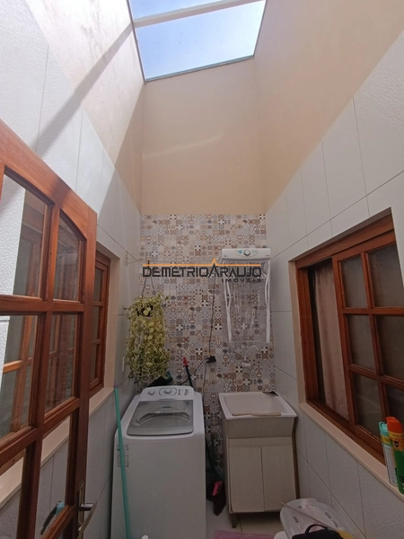 Casa 3 dormitorios coruja: 9ª foto da galeria de imagens do imóvel