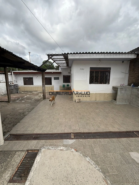 Casa 03 dormitórios 1 suite: 15ª foto da galeria de imagens do imóvel