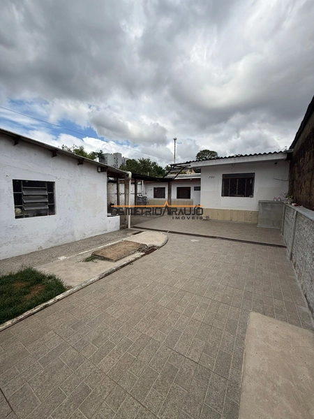 Casa 03 dormitórios 1 suite: 13ª foto da galeria de imagens do imóvel