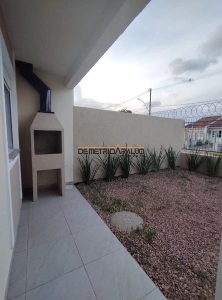 Casa 2 dormitórios: 8ª foto da galeria de imagens do imóvel