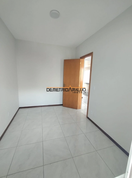 Casa 2 dormitórios: 6ª foto da galeria de imagens do imóvel