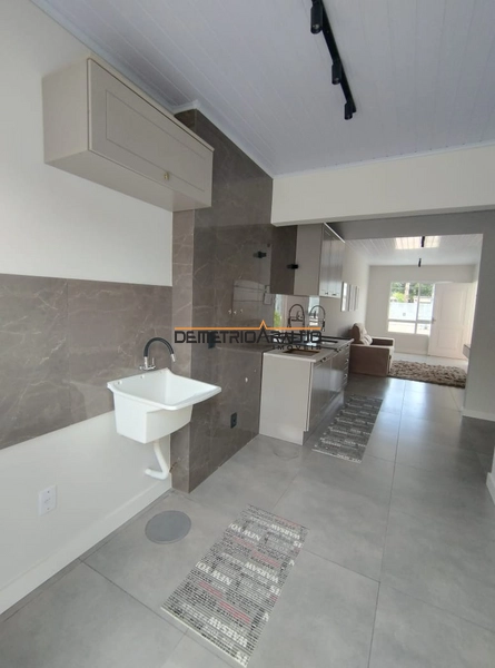 Casa 2 dormitórios: 6ª foto da galeria de imagens do imóvel