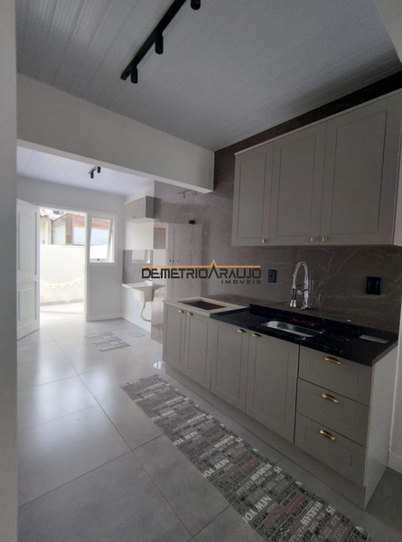 Casa 2 dormitórios: 5ª foto da galeria de imagens do imóvel