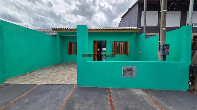 Casa 3 dormitórios: 2ª foto da galeria de imagens do imóvel