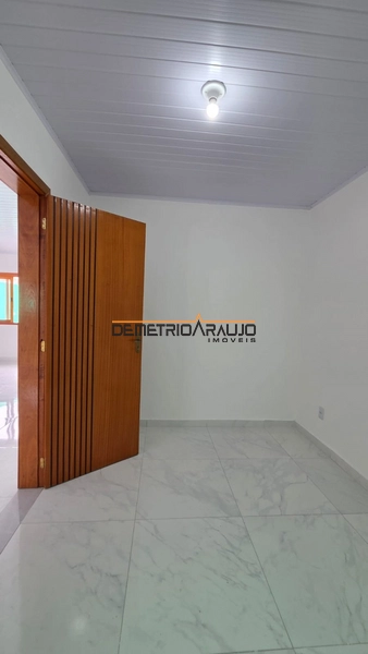 Casa 3 dormitórios: 7ª foto da galeria de imagens do imóvel