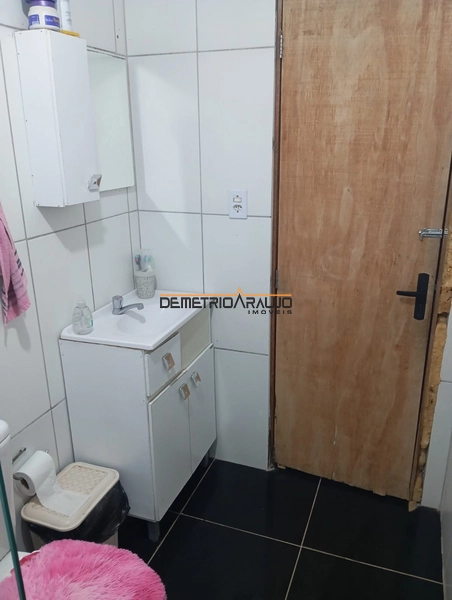 Casa 2 Dormitorios: 13ª foto da galeria de imagens do imóvel