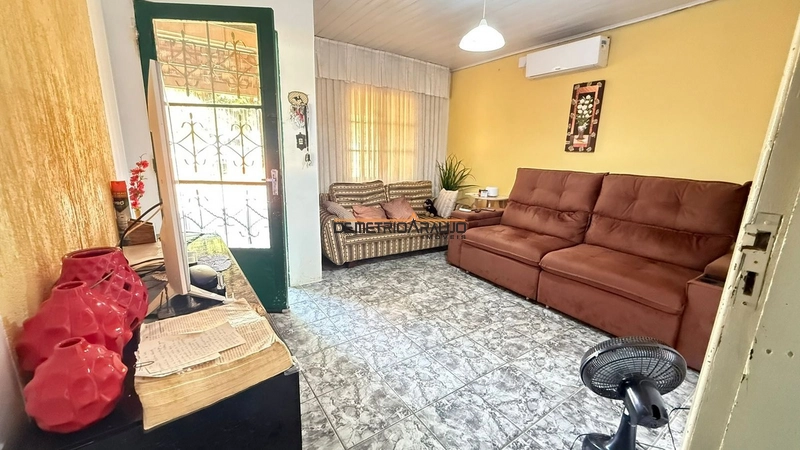 Excelente casa 3 dormitorios, Vila Elza: 5ª foto da galeria de imagens do imóvel