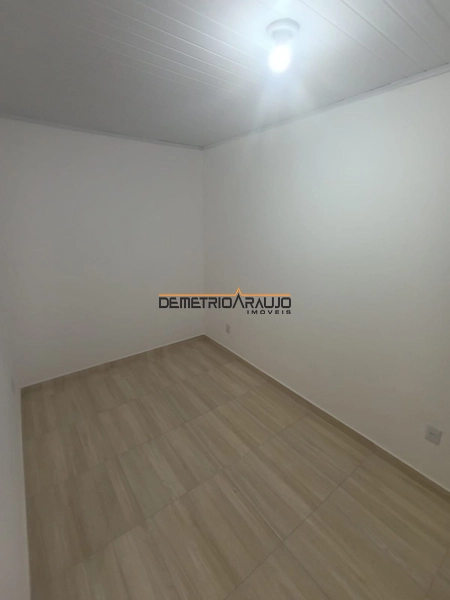 Excelente casa 2 dormitórios: 8ª foto da galeria de imagens do imóvel