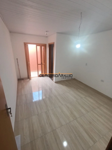 Excelente casa 2 dormitórios: 5ª foto da galeria de imagens do imóvel