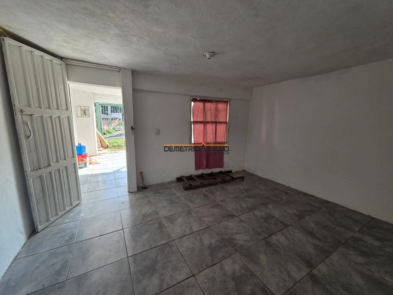 Casa 2 dormitorios: 6ª foto da galeria de imagens do imóvel