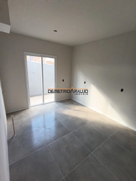 Apartamento: 2ª foto da galeria de imagens do imóvel
