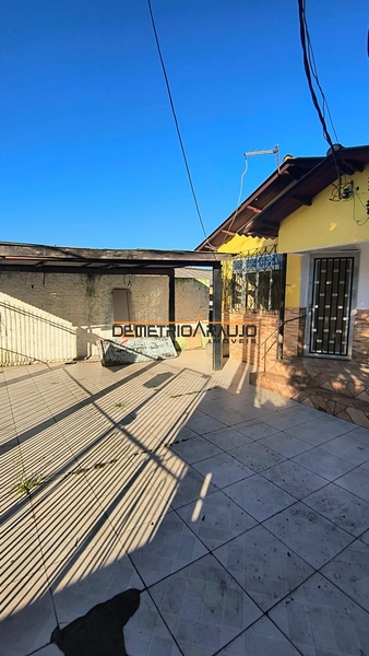 Quatro casas pelo valor de uma: 3ª foto da galeria de imagens do imóvel