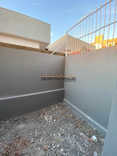 APARTAMENTO DE 1 DORMITÓRIO COM PATIO: 9ª foto da galeria de imagens do imóvel