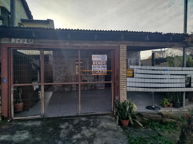 Casa a venda: 1ª foto da galeria de imagens do imóvel