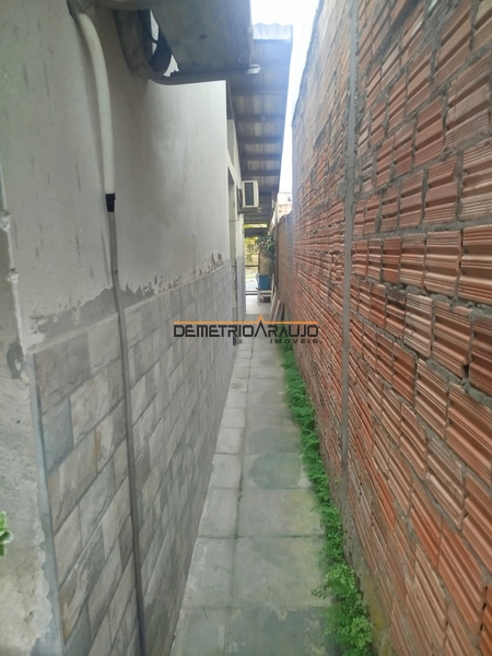 Casa a venda: 2ª foto da galeria de imagens do imóvel