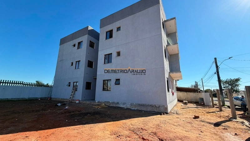 Apto 2 dormitórios com sacada  Porto Verde: 3ª foto da galeria de imagens do imóvel
