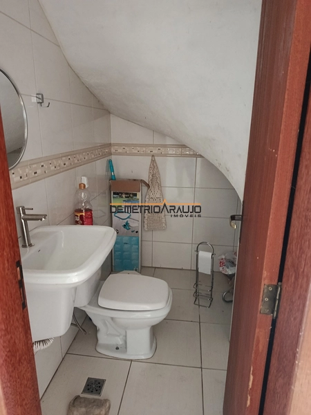Lindo sobrado 03 dormitórios com suíte e vaga de garagem: 4ª foto da galeria de imagens do imóvel