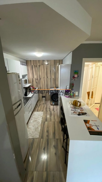Apartamento / 2 Quartos / 1 Banheiro / 2 Vagas / Jardim Algarve: 5ª foto da galeria de imagens do imóvel